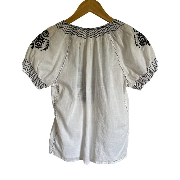 J. Crew Size 4 Cream Black Embroidered Peasant Top 46815 100% Cotton Short Sleev - Picture 2 of 6